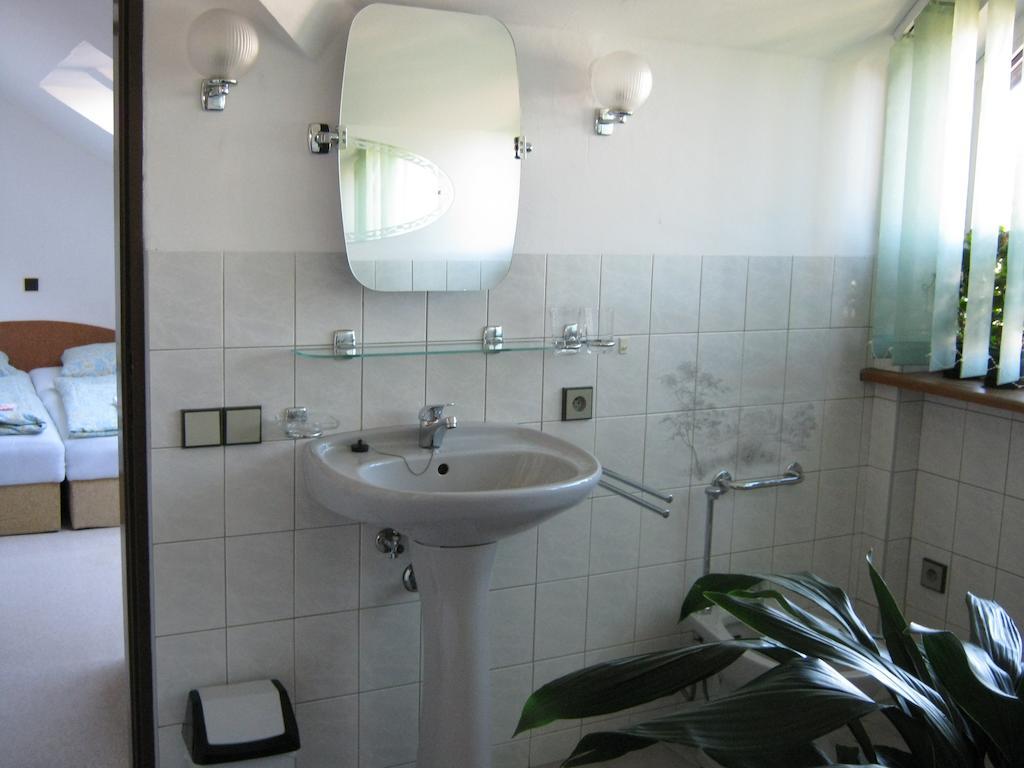 Privat Apartma Ulrych Liberec Kamer foto
