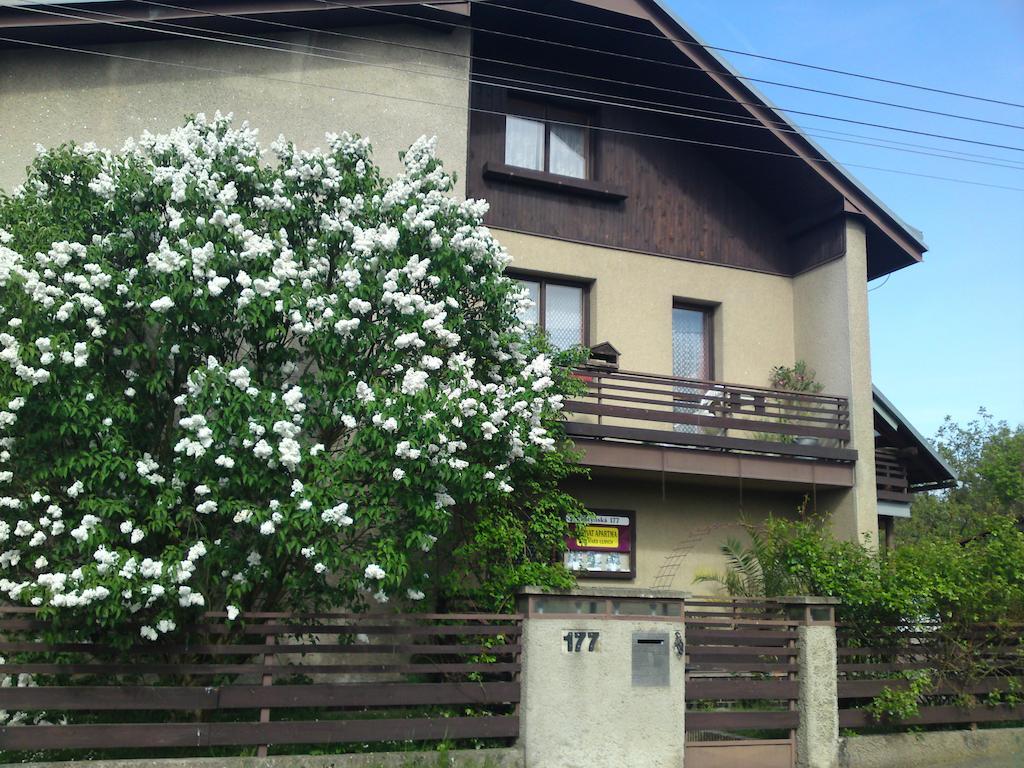 Privat Apartma Ulrych Liberec Buitenkant foto